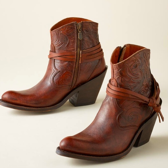 Dan Post “Hildegard” tooled leather boots. New in box. - Picture 9 of 9